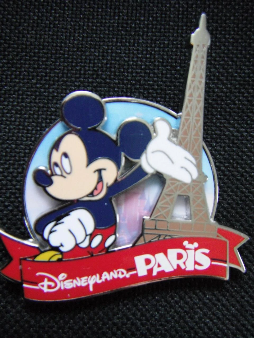 Pins Disney Disneyland Paris : Mickey + tour eiffel en 3D